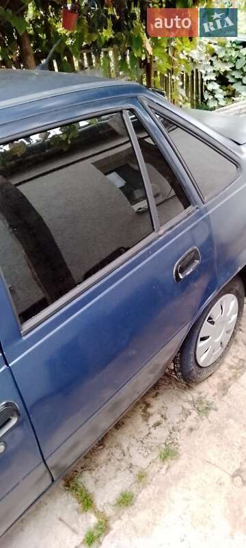 Седан Daewoo Nexia 2008 в Коростені