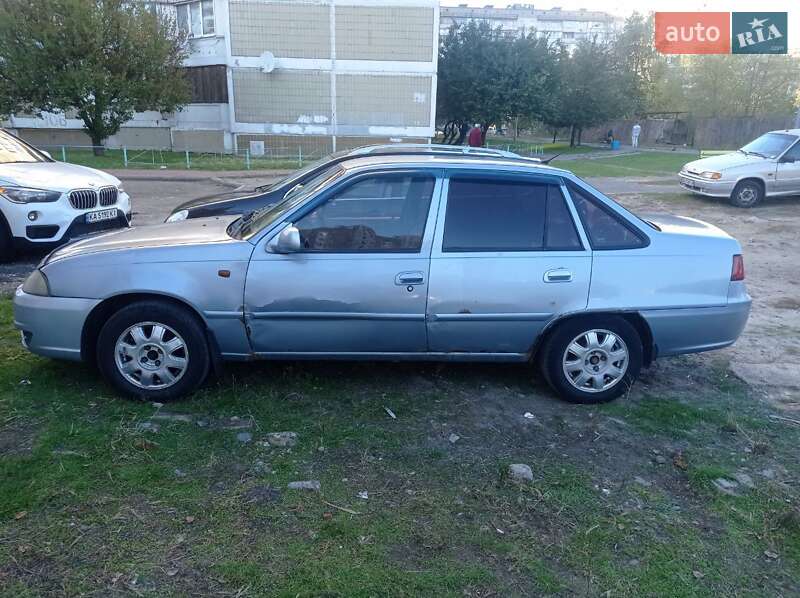 Седан Daewoo Nexia 2012 в Киеве