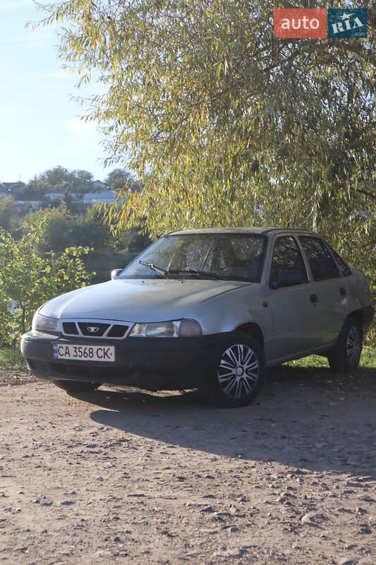 Седан Daewoo Nexia 2007 в Умані