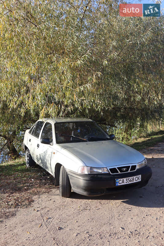 Седан Daewoo Nexia 2007 в Умані