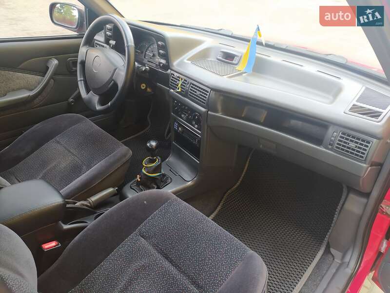 Седан Daewoo Nexia 2007 в Киеве