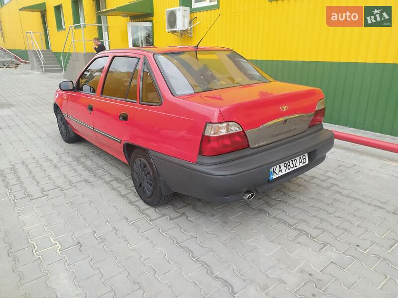 Седан Daewoo Nexia 2007 в Киеве