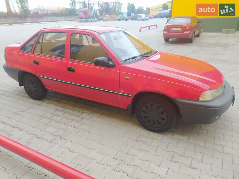 Седан Daewoo Nexia 2007 в Киеве