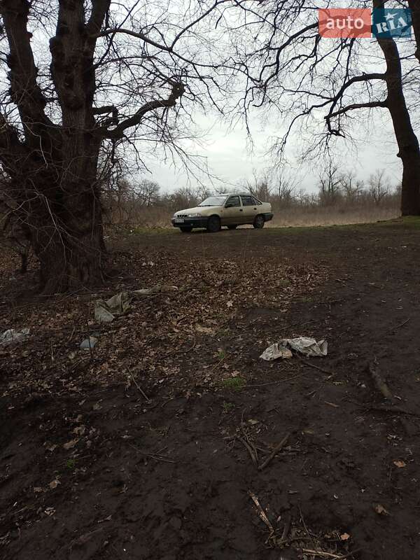 Седан Daewoo Nexia 2008 в Каменском