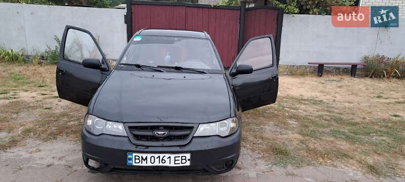 Седан Daewoo Nexia 2010 в Кролевце