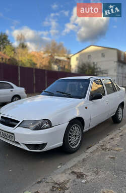 Седан Daewoo Nexia 2010 в Харкові