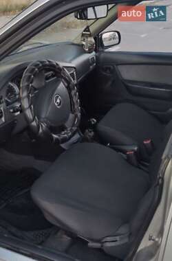 Седан Daewoo Nexia 2008 в 