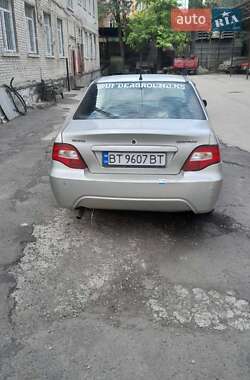 Седан Daewoo Nexia 2008 в 