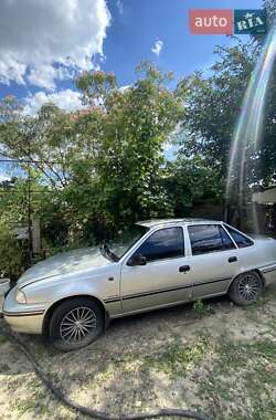 Седан Daewoo Nexia 2008 в 