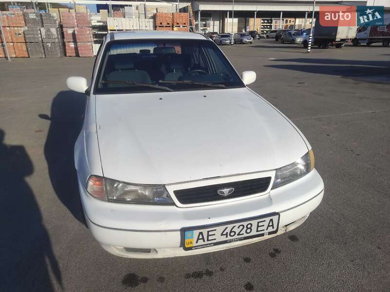 Седан Daewoo Nexia 1997 в Днепре