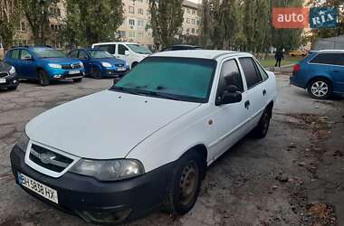 Седан Daewoo Nexia 2010 в Киеве