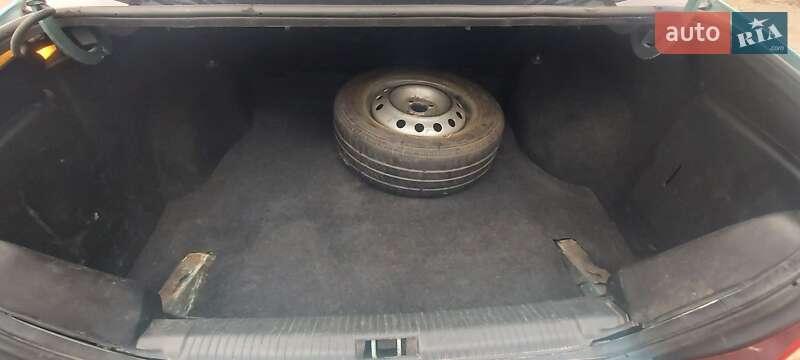 Седан Daewoo Nexia 2008 в Кам'янському