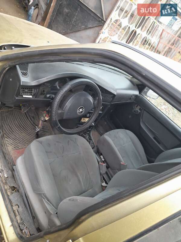 Седан Daewoo Nexia 2009 в Полтаве фото 5 Седан Daewoo Nexia 2009 в Полтаве