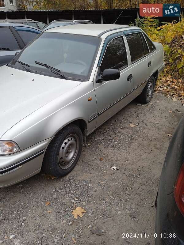 Седан Daewoo Nexia 2008 в Днепре