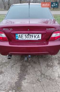 Седан Daewoo Nexia 2012 в 