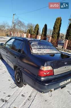 Седан Daewoo Nexia 2007 в Новомиргороді