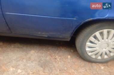 Седан Daewoo Nexia 2010 в 