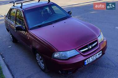 Седан Daewoo Nexia 2012 в Дніпрі