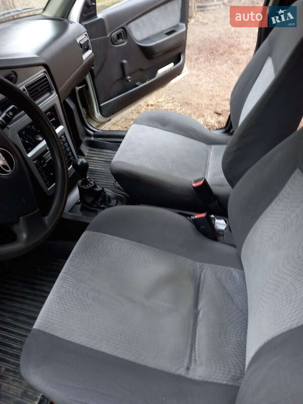 Седан Daewoo Nexia 2008 в Коростене