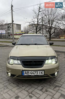 Седан Daewoo Nexia 2011 в Черкасах