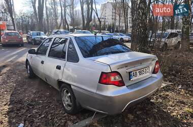 Седан Daewoo Nexia 2011 в 