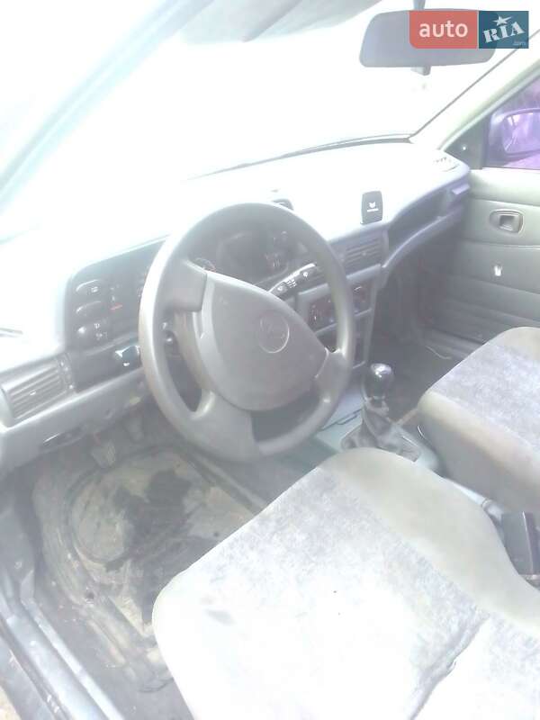 Седан Daewoo Nexia 2007 в Бердичеві