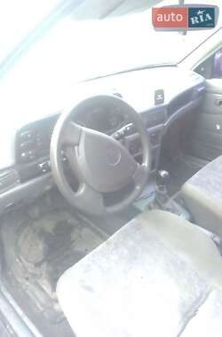 Седан Daewoo Nexia 2007 в 