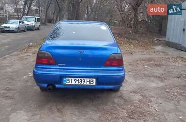 Седан Daewoo Nexia 1997 в Кременчуці