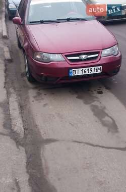 Седан Daewoo Nexia 2009 в Гадяче