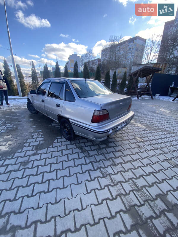 Седан Daewoo Nexia 2007 в Тернополе фото 4 Седан Daewoo Nexia 2007 в Тернополе