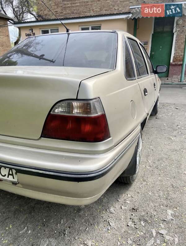 Седан Daewoo Nexia 2006 в Кременчуге
