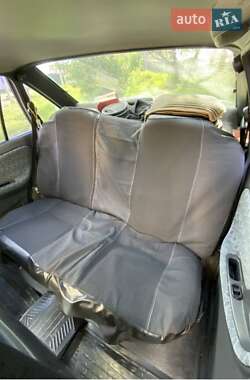 Седан Daewoo Nexia 2006 в 