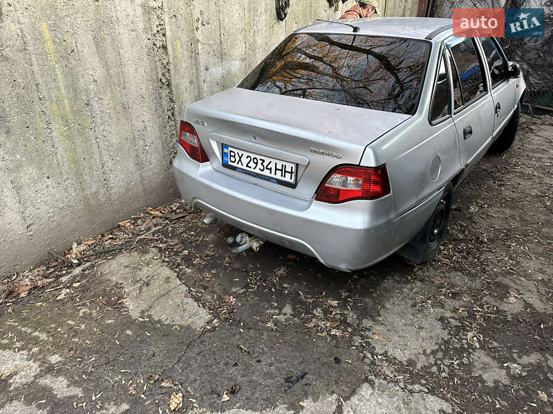 Седан Daewoo Nexia 2010 в Хмельницком