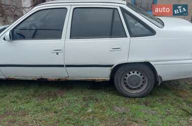 Седан Daewoo Nexia 2006 в 