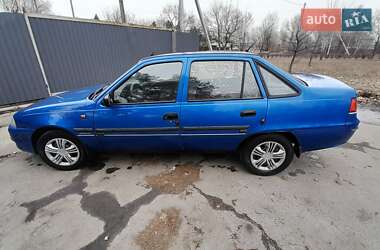 Седан Daewoo Nexia 2008 в Горішніх Плавнях