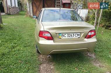 Седан Daewoo Nexia 2011 в Бориславі