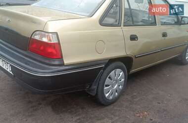 Седан Daewoo Nexia 2008 в Калуші