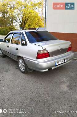 Седан Daewoo Nexia 2007 в 