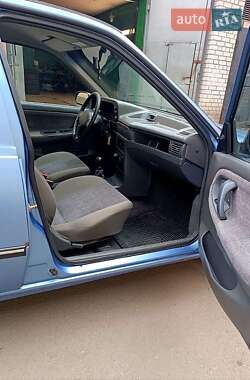 Седан Daewoo Nexia 2006 в 