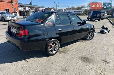 Седан Daewoo Nexia 2008 в 