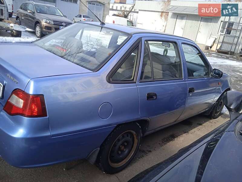 Седан Daewoo Nexia 2008 в Черкассах