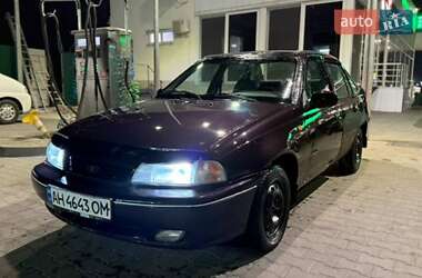Седан Daewoo Nexia 1996 в 