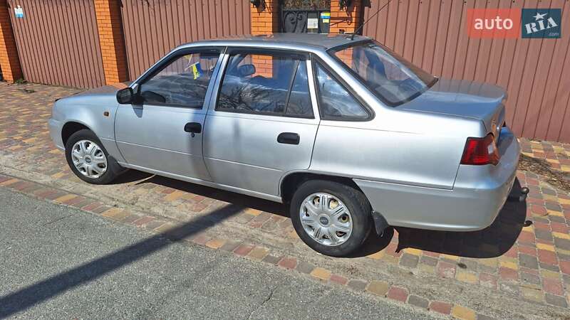 Седан Daewoo Nexia 2011 в Борисполі