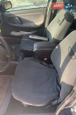 Седан Daewoo Nexia 2008 в 