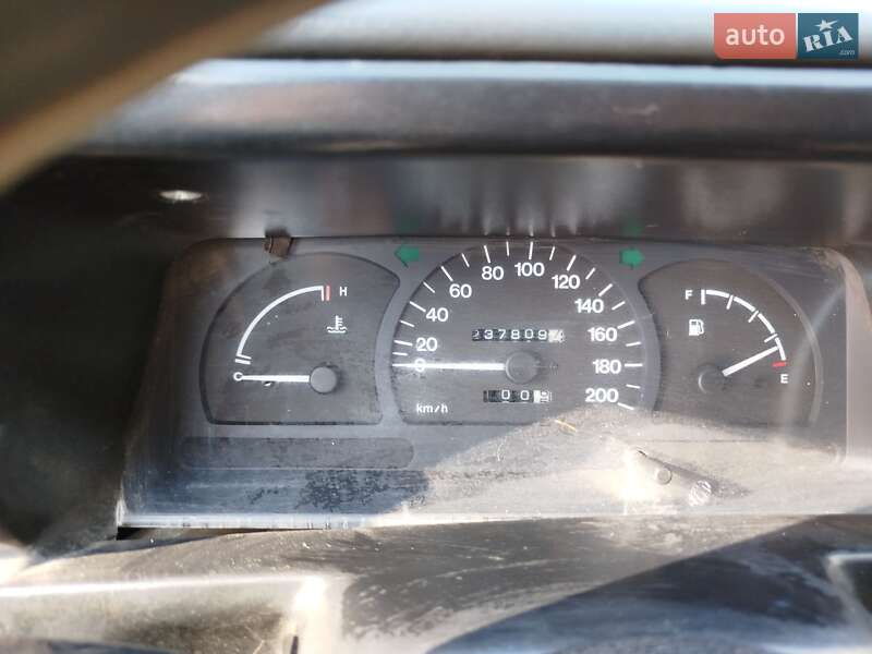 Седан Daewoo Nexia 2007 в Днепре