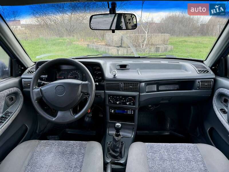 Седан Daewoo Nexia 2007 в Днепре