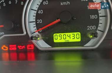 Седан Daewoo Nexia 2014 в 