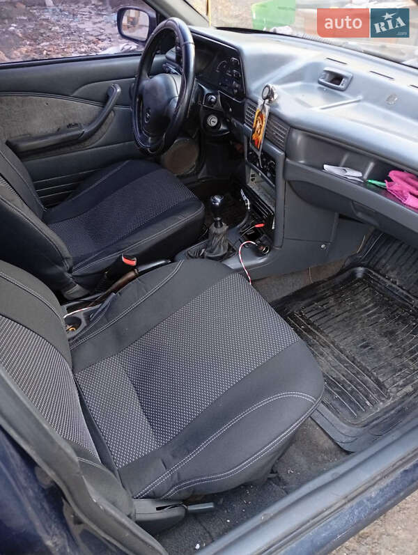 Седан Daewoo Nexia 2006 в Межовій