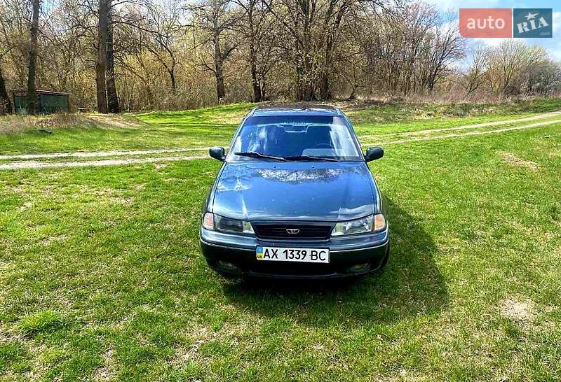 Седан Daewoo Nexia 1997 в Глобине