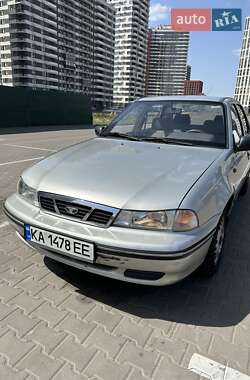 Седан Daewoo Nexia 2008 в Києві